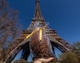 Pascua en la Torre Eiffel