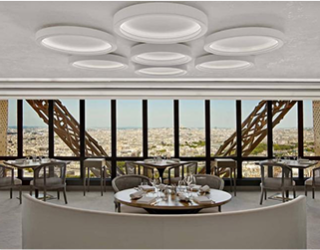 Restaurante Le Jules Verne