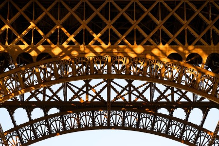 Encaje metálico Torre Eiffel