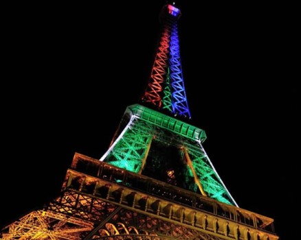 Iluminación con los colores de la bandera sudafricana