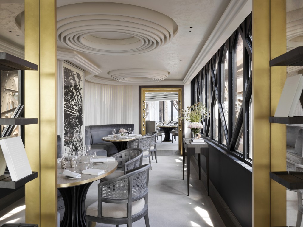 Restaurante Le Jules Verne