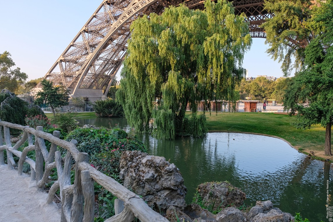 Foto tomada desde los jardines de la Torre Eiffel