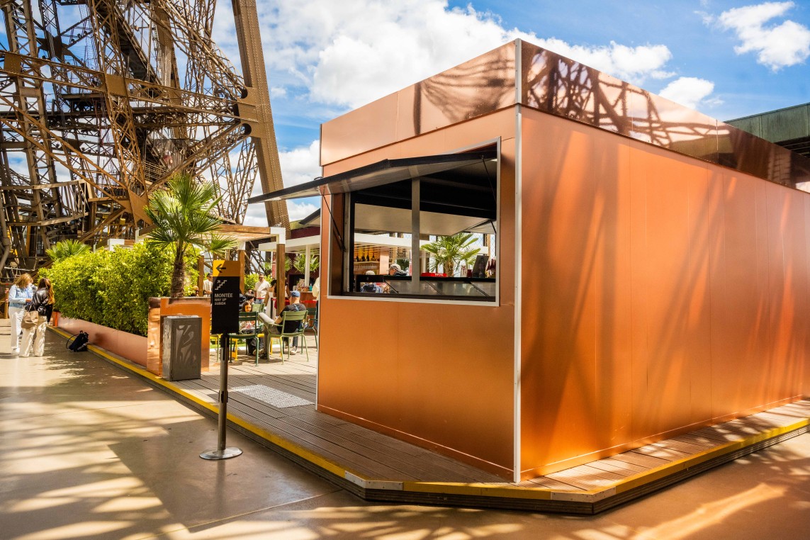 Bar de la terraza de la primera planta